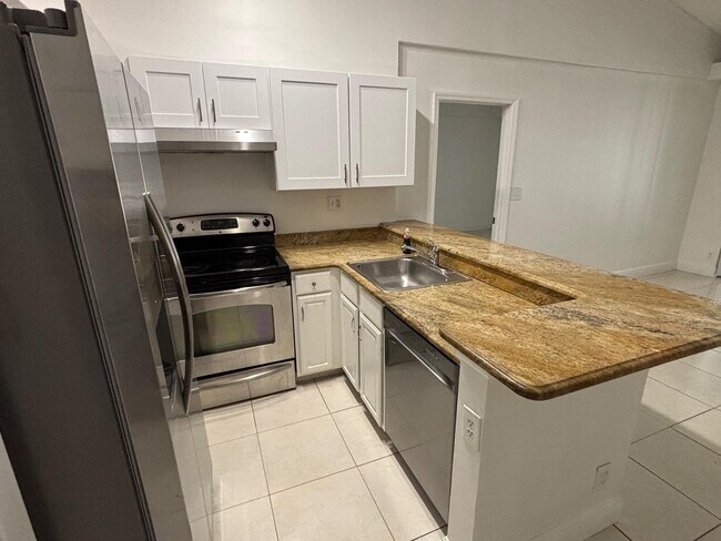 Photo - 811 Lyons Rd Unit 20203