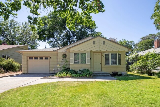 2bd, 1b Cozy Home awaits in Boise Bench! - 2bd, 1b Cozy Home awaits in Boise Bench!
