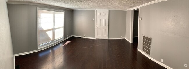 Building Photo - Affordable Country living, right in the ci... Rental
