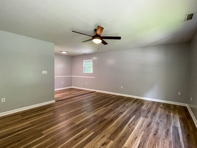 Photo - 159 State St