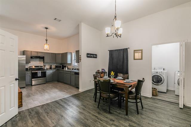 Photo - 2514 Columbus Ave