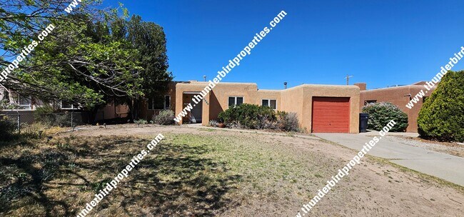 Photo - 2 miles from UNM cute 2 bedroom 1 bath