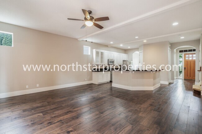 Photo - 20462 SW Arnold Pl
