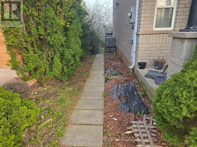 Photo - 1218 Sandpiper Rd
