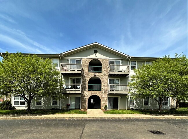 College Park Condominiums - College Park Condominiums Unidad 101D