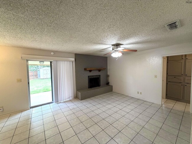 Photo - 4830 Lovers Ln