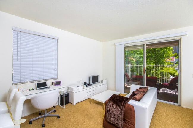 Photo - 20341 Bluffside Cir Unit #101