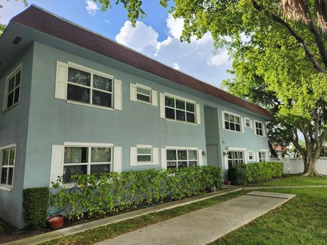 Photo - 280 S Cypress Rd Condominio Unidad 302