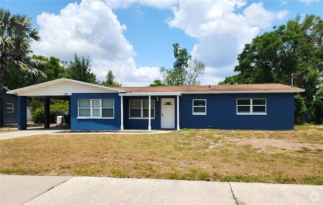 Building Photo - 108 E Sadie St Rental