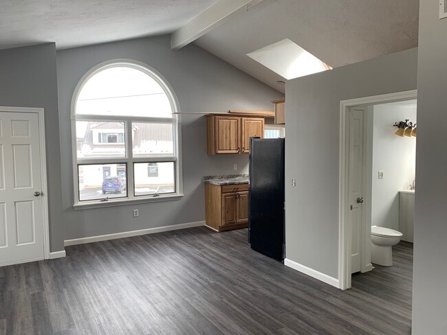 Photo - 153 Lafayette Rd Unit 1 Top Floor