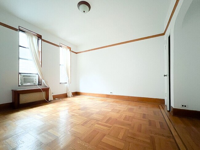 Photo - METROPOLITAN AVENUE Unidad 1