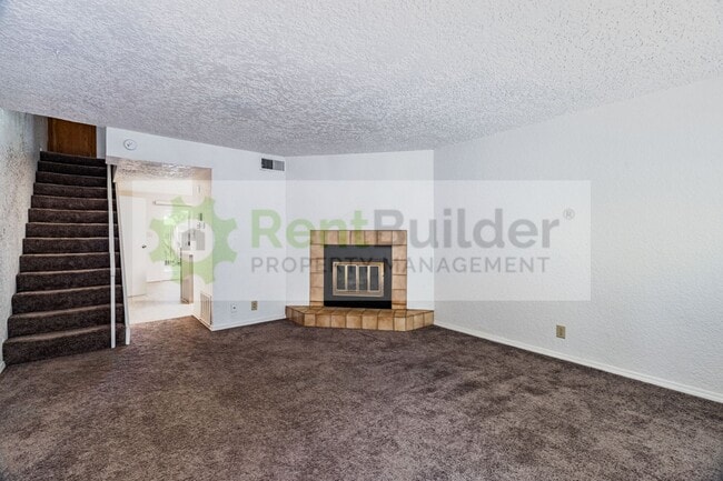 Photo - 6041 Sequoia Rd NW