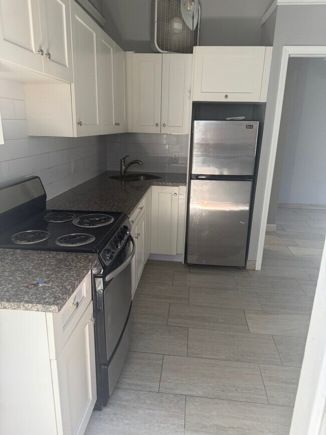 113 N M St Unit 1