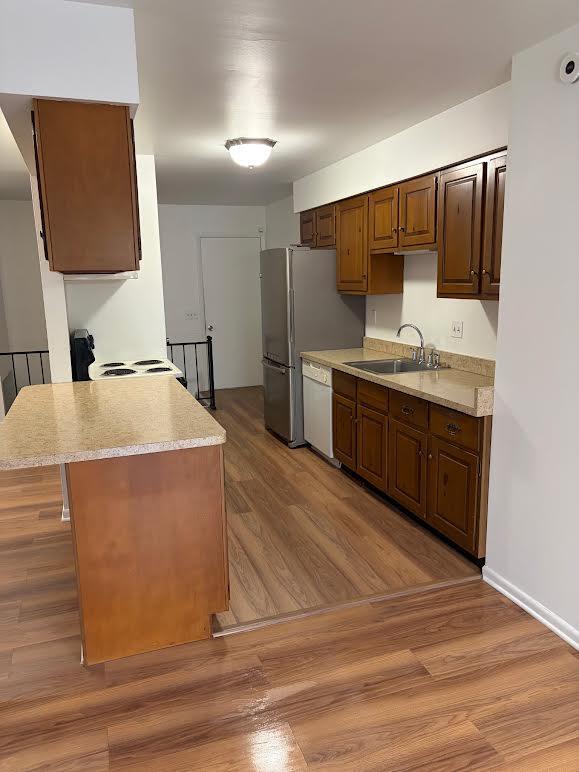 Photo - 1426 Hazelwood Ln