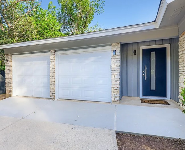 Photo - 5402 Chevy Cir