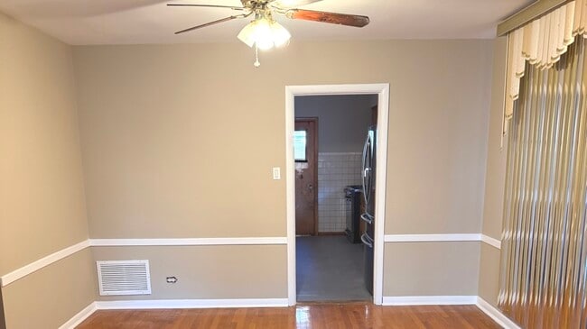 Photo - 11706 S Artesian Ave