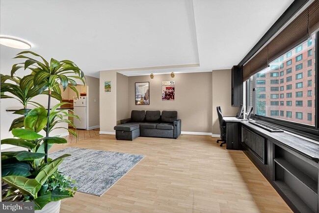 Photo - 1021 Arlington Blvd Unit 643