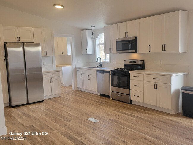 Photo - 5080 Arapahoe Ct