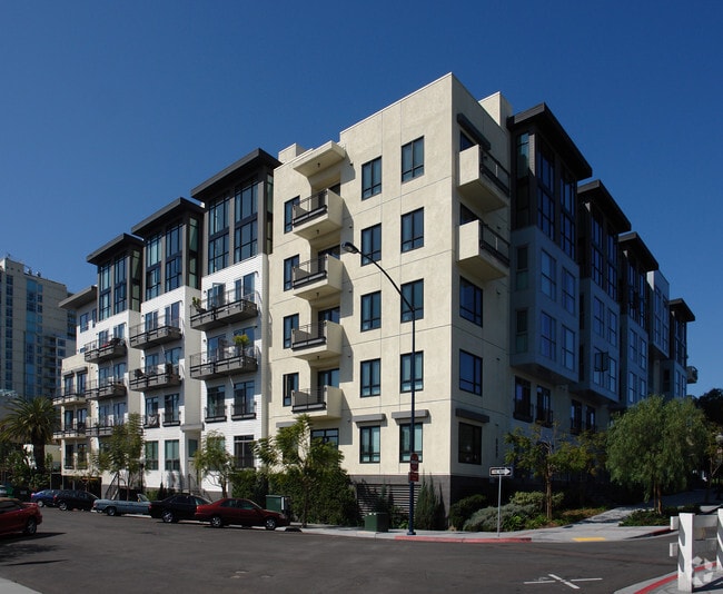 Aloft on Cortez Hill - Aloft on Cortez Hill