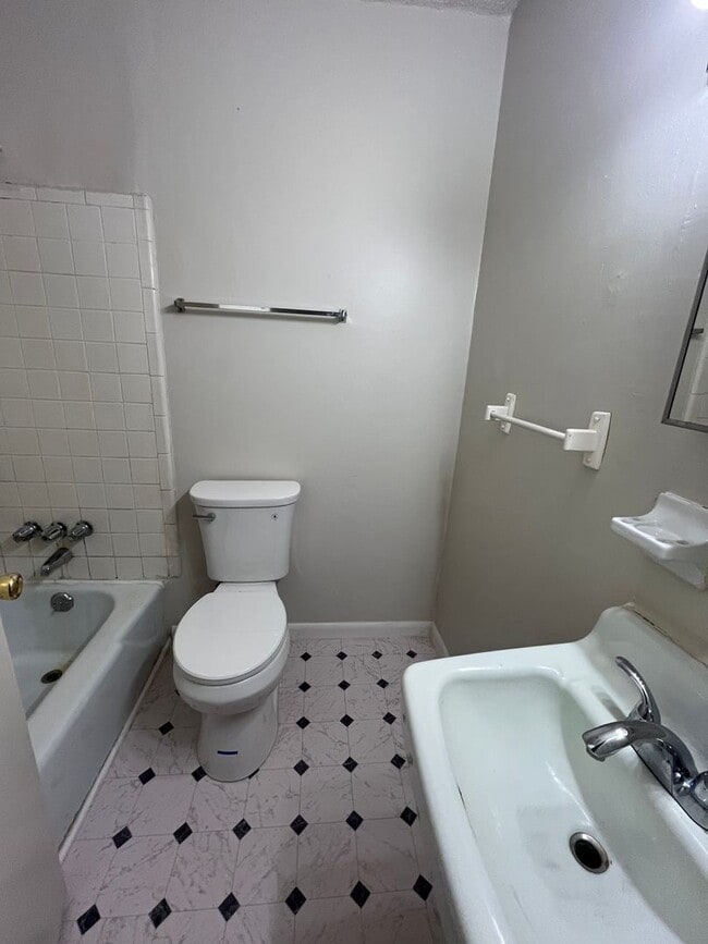 Photo - 608 Hightower St