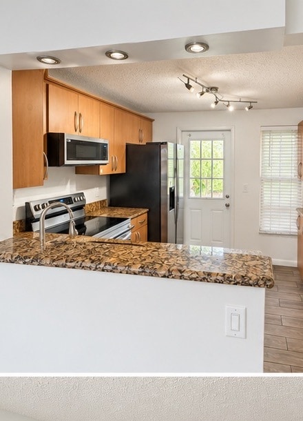 GATELAND VILLAGE - GATELAND VILLAGE Unit 6C