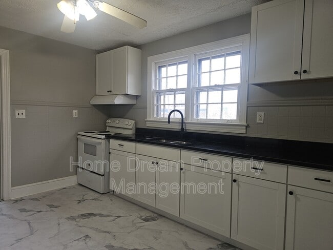 Photo - 1431 Warrenton Rd