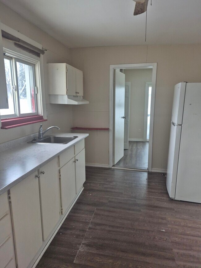 Photo - 2 Bed / 1 Bath Home in Sault Ste. Marie – $1,999/month + Utilities