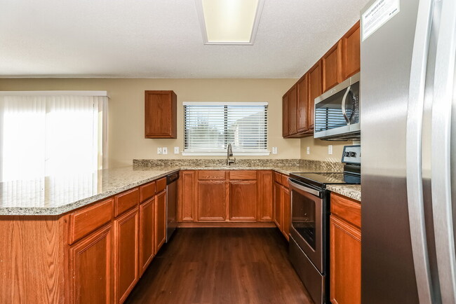 Photo - 5216 Dillon Cir