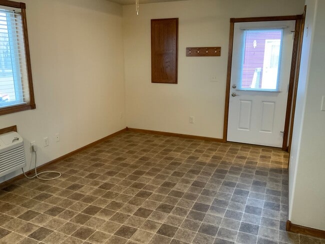 Photo - 120 W Main St Unit A