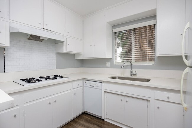1020-1026 N. Crescent Heights Boulevard