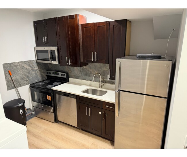 Photo - 1763 Montpelier St Unit 2B AVAILABLE $550