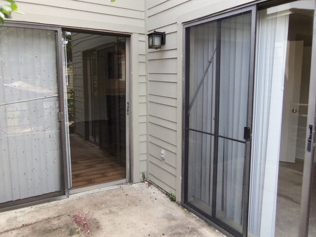 Photo - Cozy Condo close to downtown!!