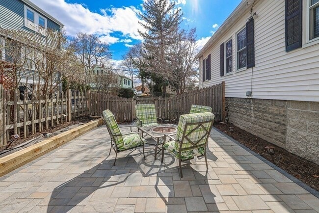 Photo - 158 Durnell Ave