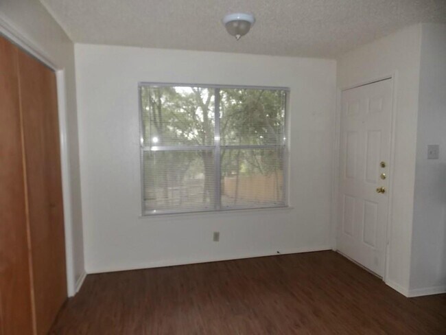 Photo - 3308 Dunliegh Dr