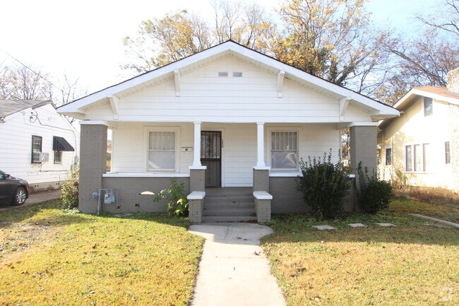Building Photo - New On The Market! Fresh New Updates!! Bet... Rental