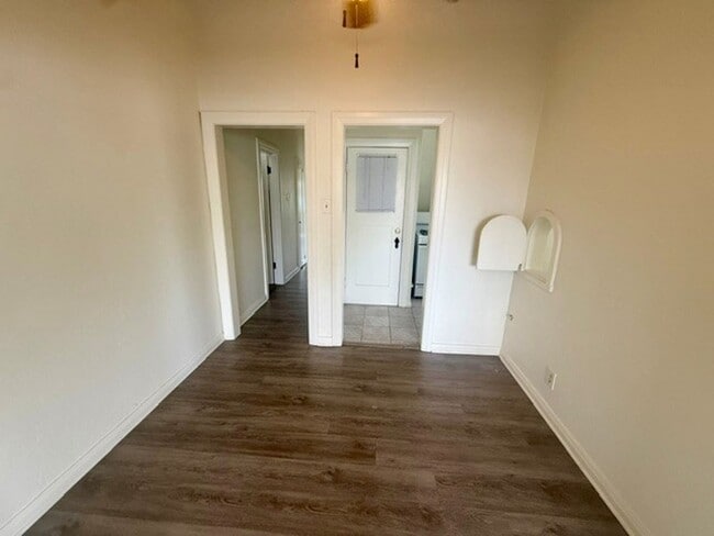 Photo - 1059 Mira Mar Ave.