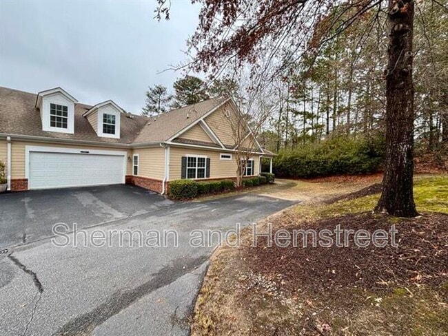 Photo - 2002 Amberley Dr