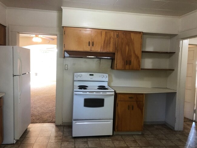 Photo - 2 bed/1 bath house in the Historic Washburn District