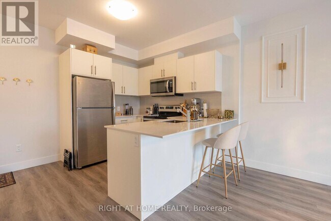 Photo - 1000 Lackner Blvd Unit 302