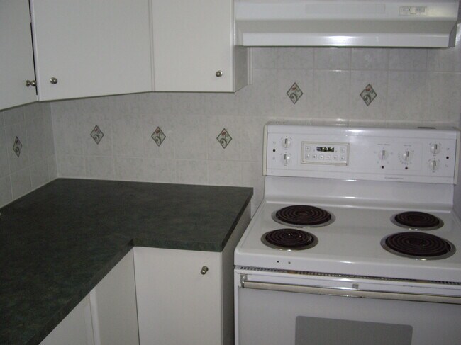 Photo - 6245 Av Lennox Unité A