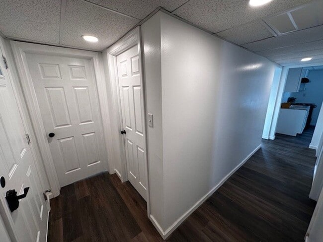 Photo - 140 E Market St Unit Apt 4