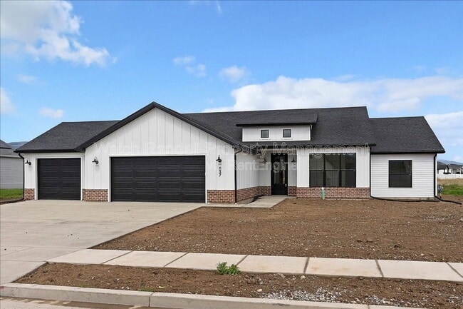 Building Photo - 837 East 300 North