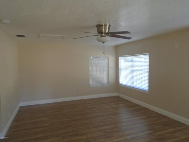 Photo - 183 Platt Ave