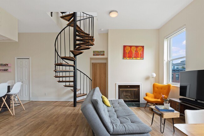 Photo - 167 Wayne St Unit 409T