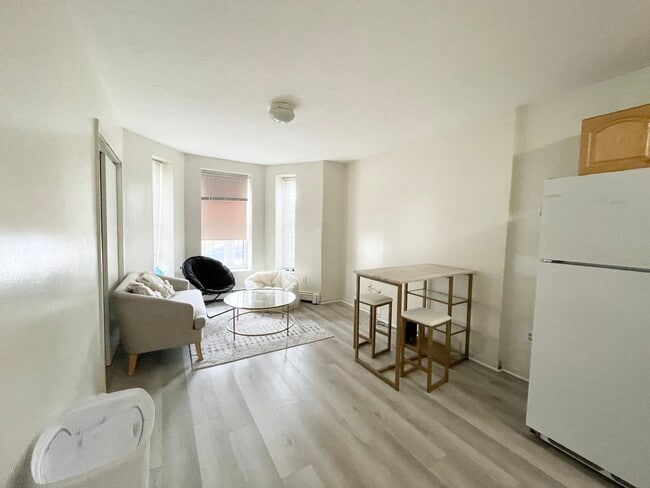 Photo - 86 Hammond St Unit 2