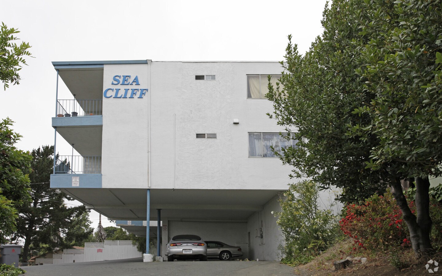 Photo - Sea Cliff Villa Apartments
