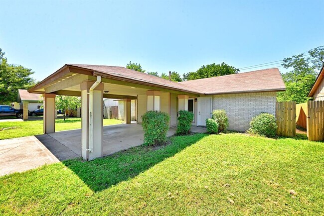 Building Photo - 10604 Lanshire Dr
