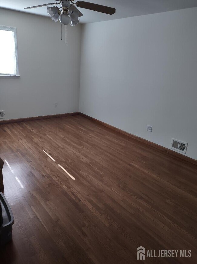 Photo - 204 Marlin Dr