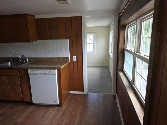 2 bedroom unit in Berrien Springs