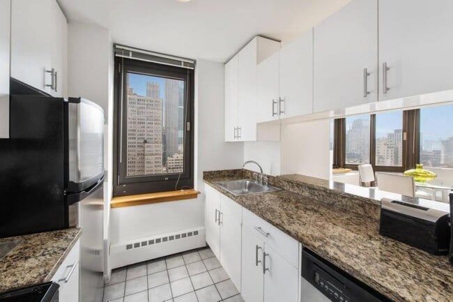 Photo - 3 bedroom in NEW YORK NY 10282 Unit 1408